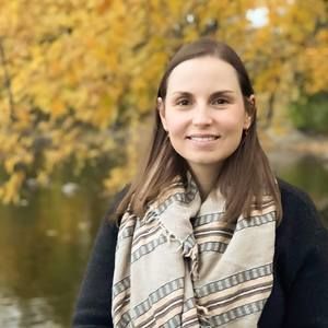 Meet your Posher, Camille